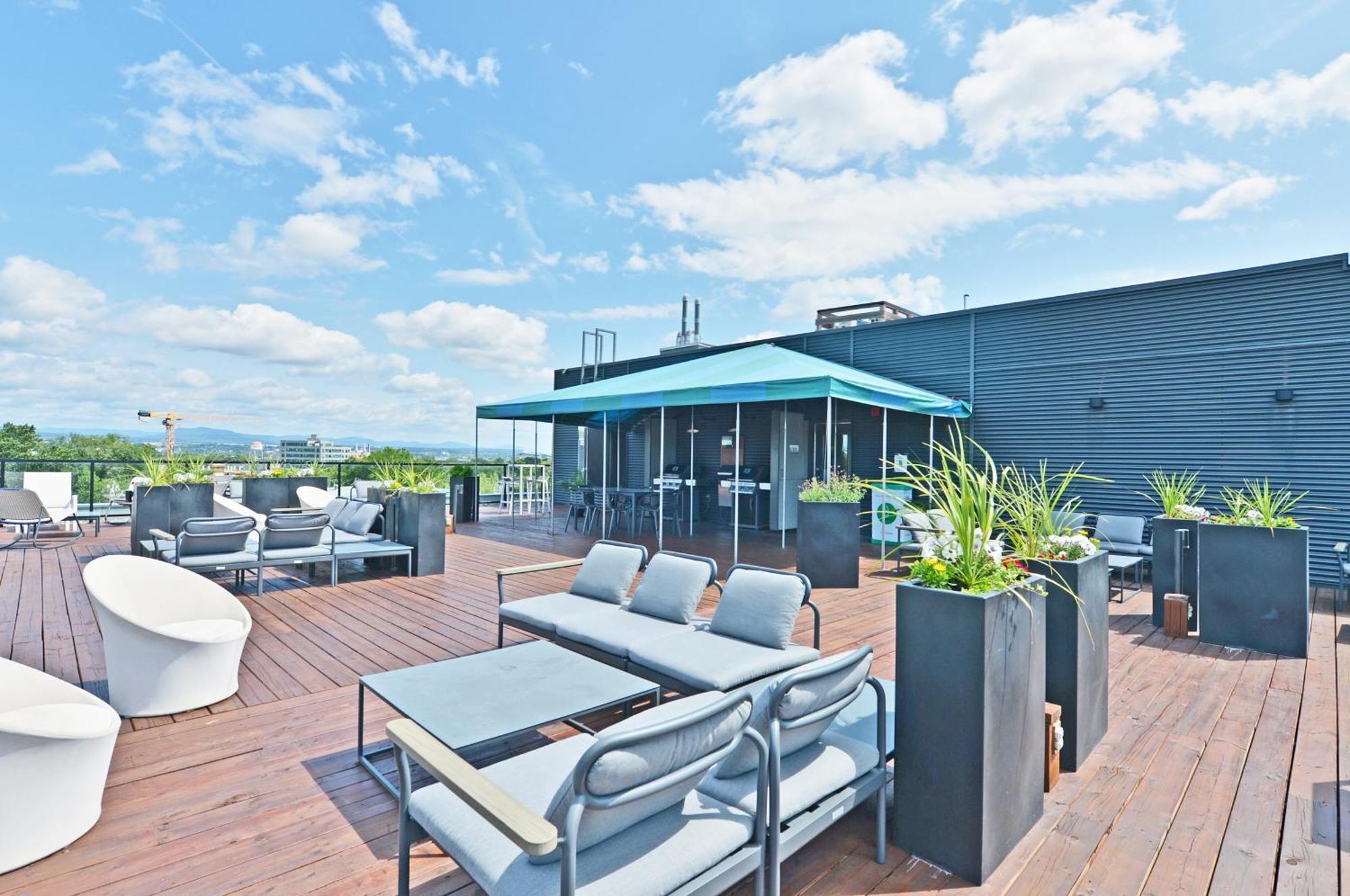 La Vie Est Belle: Free Parking, Gym, Rooftop Terrace Québec Buitenkant foto