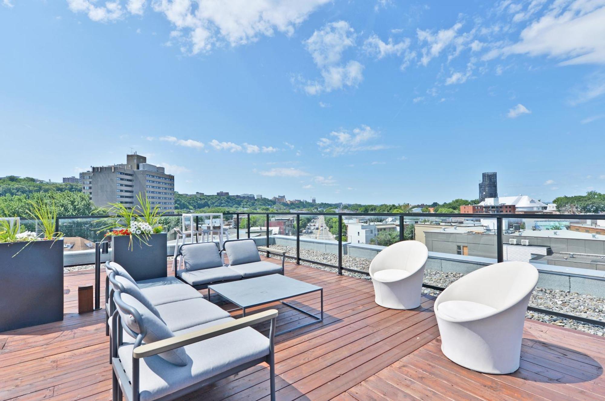 La Vie Est Belle: Free Parking, Gym, Rooftop Terrace Québec Buitenkant foto
